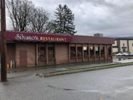 Silvano's Restaurant outside