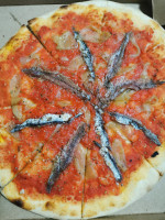 Pizzeria La Camarguaise food