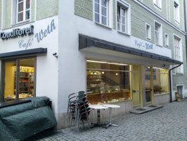 Café Weth inside