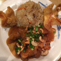 Leong's Asian Diner food