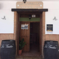 La Estrella outside