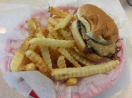 Bonnie Doon Drive-in food