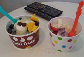 Tutti Frutti Yogurt food