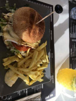 Hamburgueria Fidalgo food