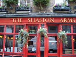 The Shaston Arms outside