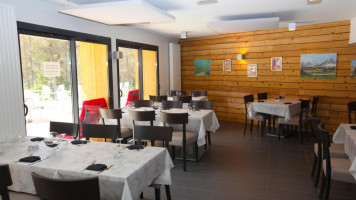 Auberge La Graviere food