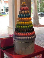 Le Macaron Mizner Park outside