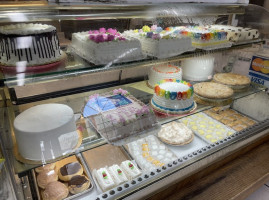 Timothy's Bakery food