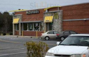 Mcdonald's outside