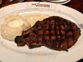 Longhorn Steakhouse food