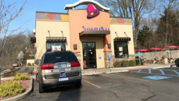 Taco Bell outside