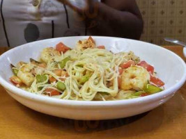 Olive Garden Freehold food