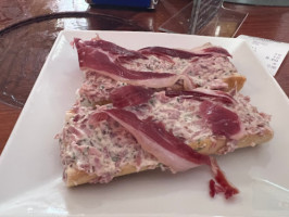 Jamoneria Sarmiento food