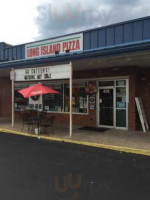 Long Island Pizza inside