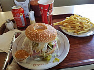 Oskar Burguer food