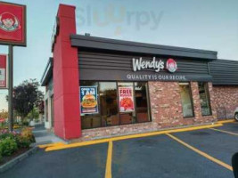 Wendy's outside