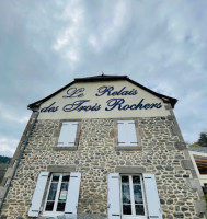 Le Relais Des Trois Rochers food