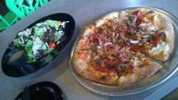 Wildwood Pizza food