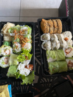 Tokio Sushi Velaux food