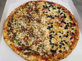 Toarmina's Pizza food