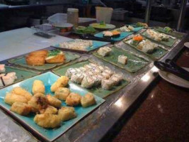 Super Buffet food