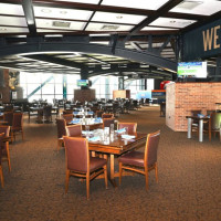 Caesars Sportsbook At The Metropolitan Grille food