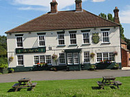 The Royal Oak outside