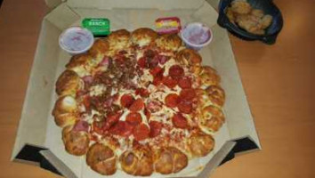 Pizza Hut food