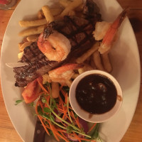 Roxby Thai Bar & Grill food