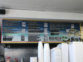 Mariscos Sinaloa inside