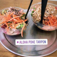 The Hawaiian Poke Place food