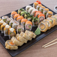 Mizu Sushi food