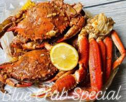 Fiery Crab Seafood Restaurant And Bar food