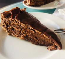 O Melhor Bolo De Chocolate Do Mundo food