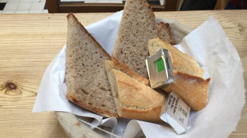 Le Pain Quotidien food