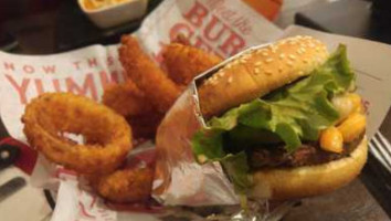 Red Robin Gourmet Burgers And Brews food