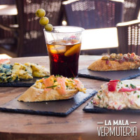 La Mala Vermuteria food