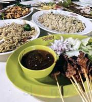 Satay By The Bay food