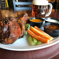 Quarter Celtic Brewpub food