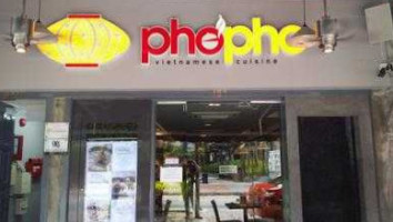 Pho Pho Vietnaese Cusine outside