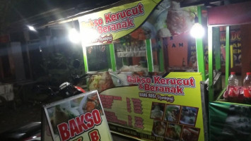 Bakso Kerucut Beranak Rambipuji food