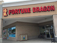 Fortune Dragon outside