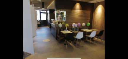 Mcdonald's inside