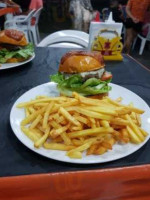 Garage Burger food