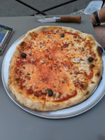 Pizza Chez Wilfrild Merindol food