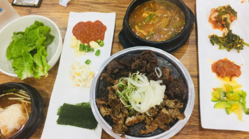 서산불고기 백반의신 food