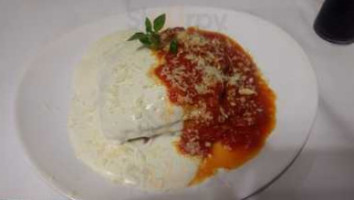 Amormio Trattoria food