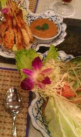 Lucky Elephant Thai Cuisine food