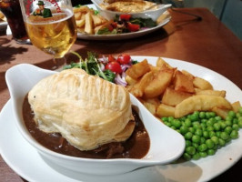 The Highwayman Inn food