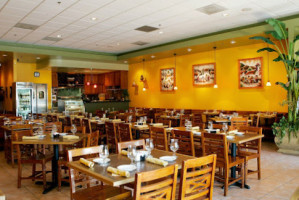 El Rocoto Cerritos food